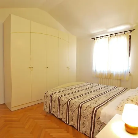 Fuer 4 Personen Ca 60 Qm In Rovinj, Istrien Istrische Riviera Apartment