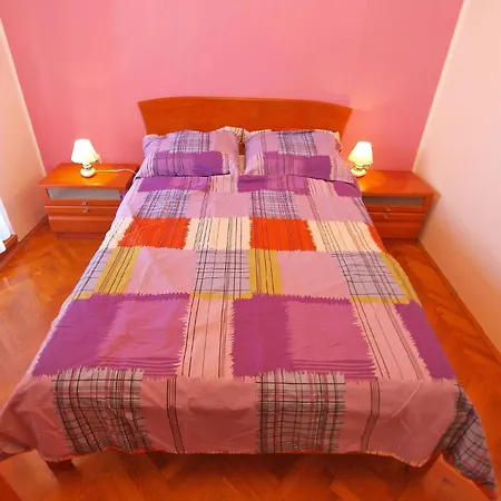 Apartmán Fuer 4 Personen Ca 60 Qm In Rovinj, Istrien Istrische Riviera