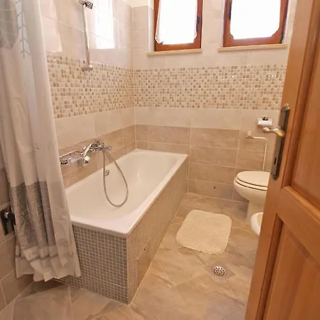 Fuer 4 Personen Ca 60 Qm In Rovinj, Istrien Istrische Riviera Apartmán Rovinj